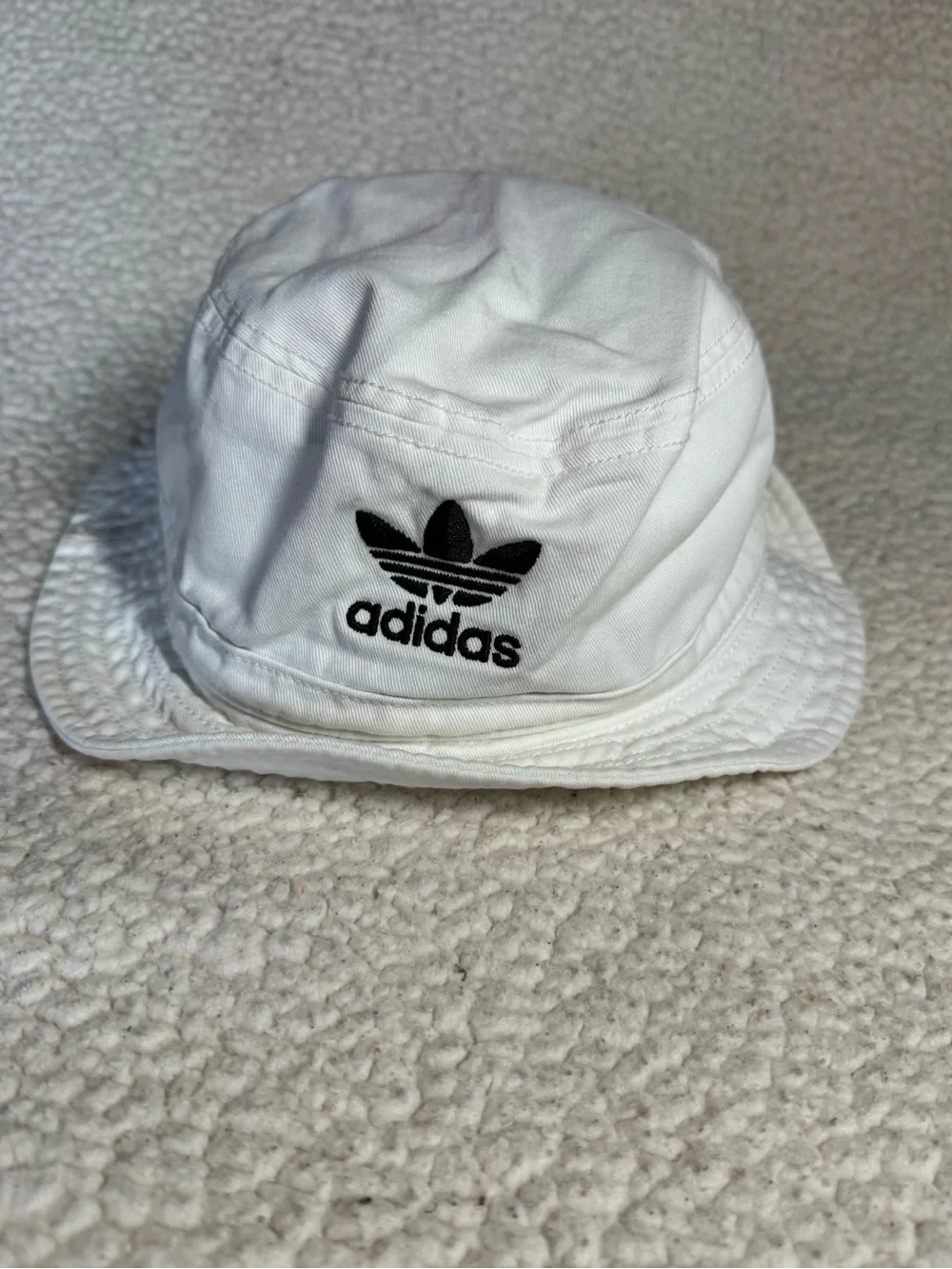 adidas White Bucket Hat with Black Trefoil Logo